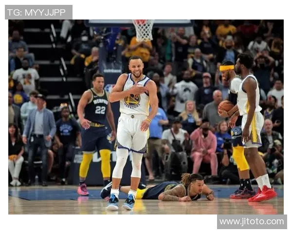 勇士与灰熊首场对决精彩回顾与赛后分析